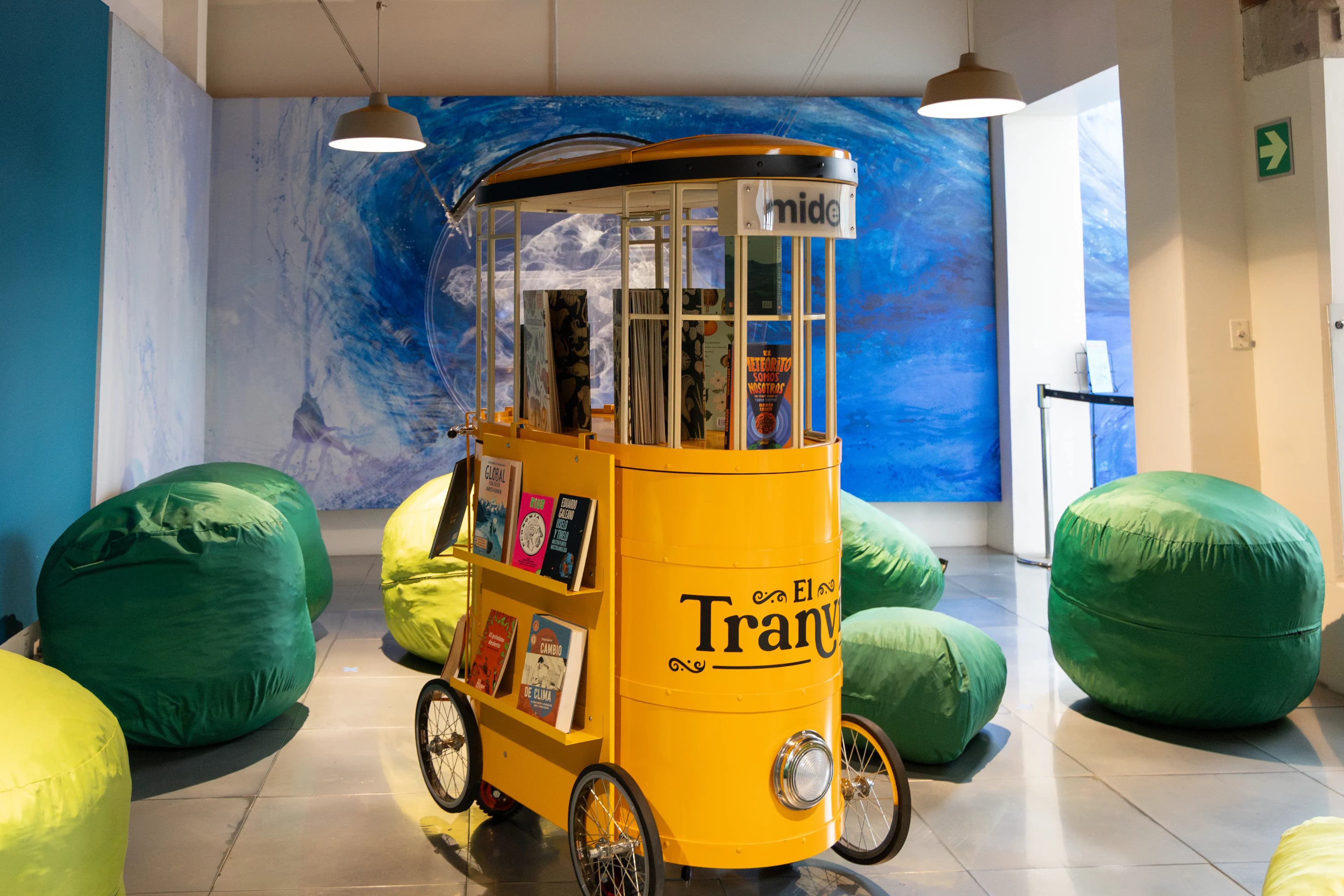 El Tranvía del MIDE y su espacio de lectura